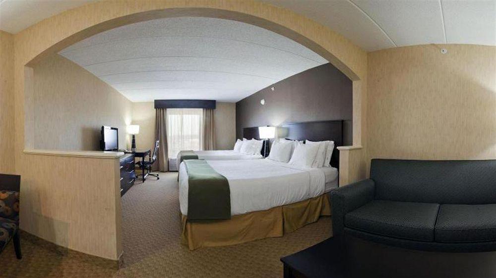 Holiday Inn Express Hotel & Suites Dover By Ihg Экстерьер фото