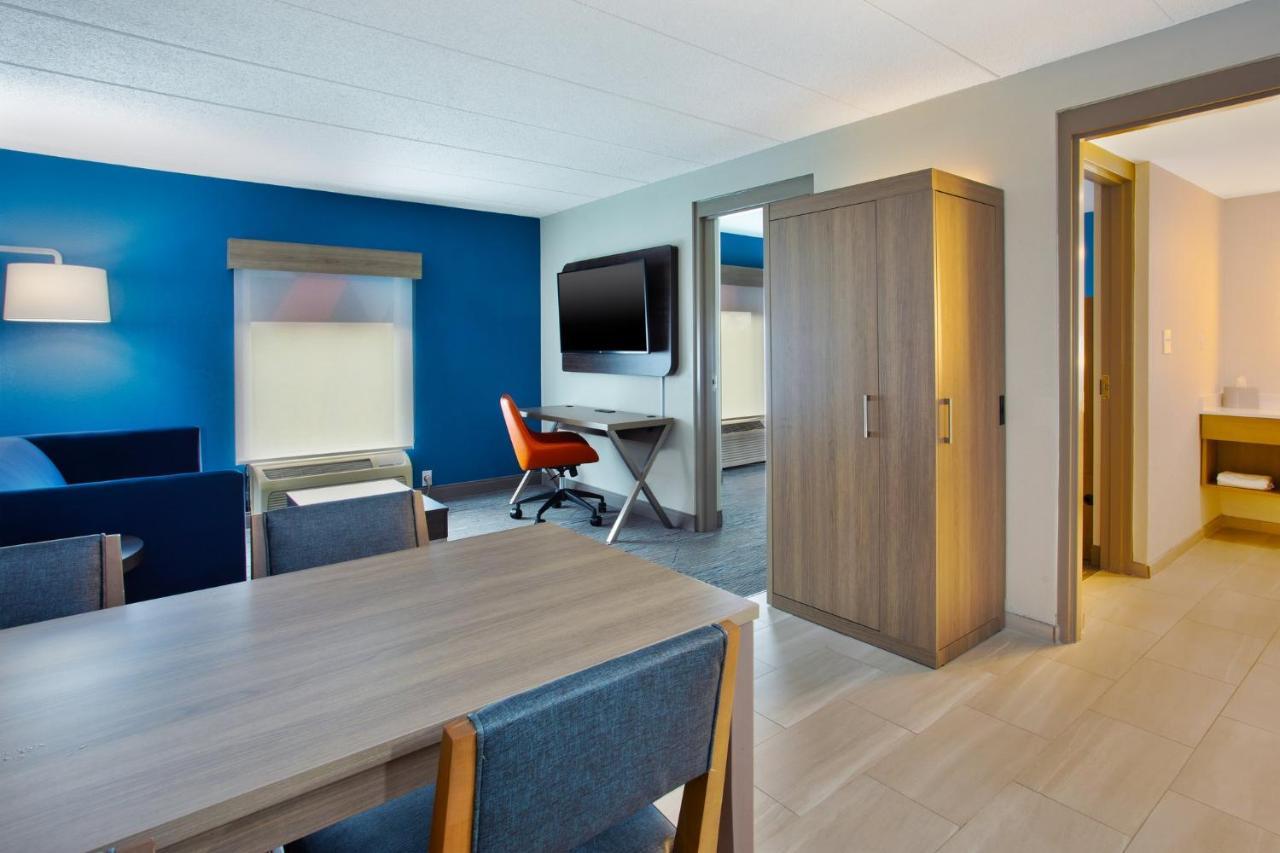 Holiday Inn Express Hotel & Suites Dover By Ihg Экстерьер фото